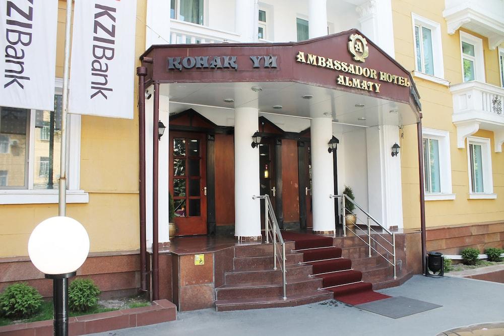 Ambassador Hotel อัลมาตี ภายนอก รูปภาพ