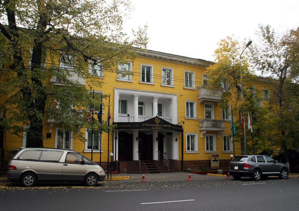 Ambassador Hotel อัลมาตี ภายนอก รูปภาพ